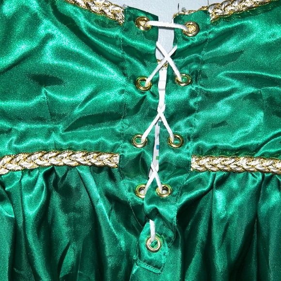 Green medieval Princess costume - Picture 6 of 6